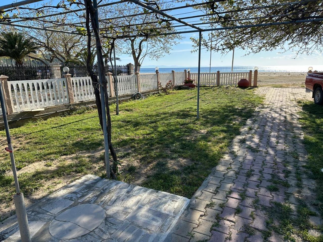 Opalium Beach Front Suites Potósz Kültér fotó