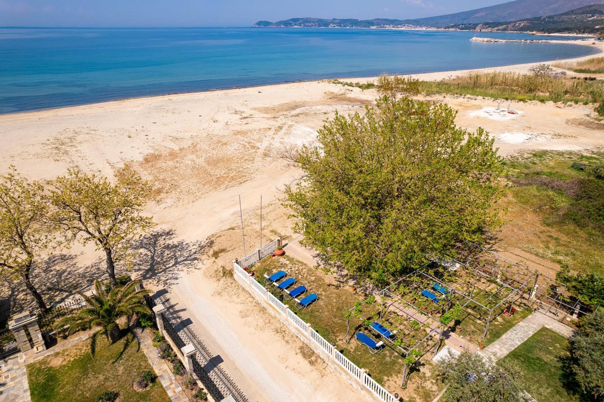 Opalium Beach Front Suites Potósz Kültér fotó