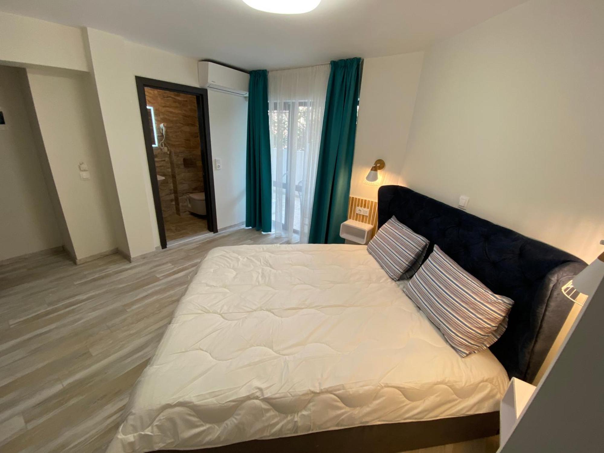 Opalium Beach Front Suites Potósz Kültér fotó