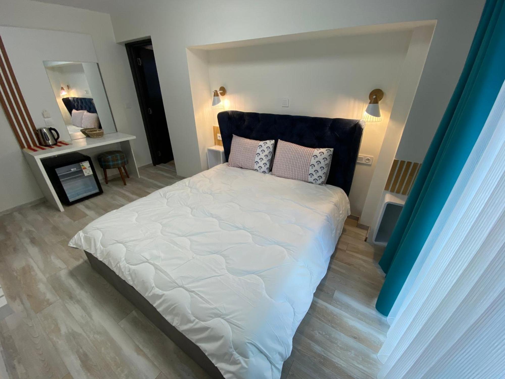 Opalium Beach Front Suites Potósz Kültér fotó