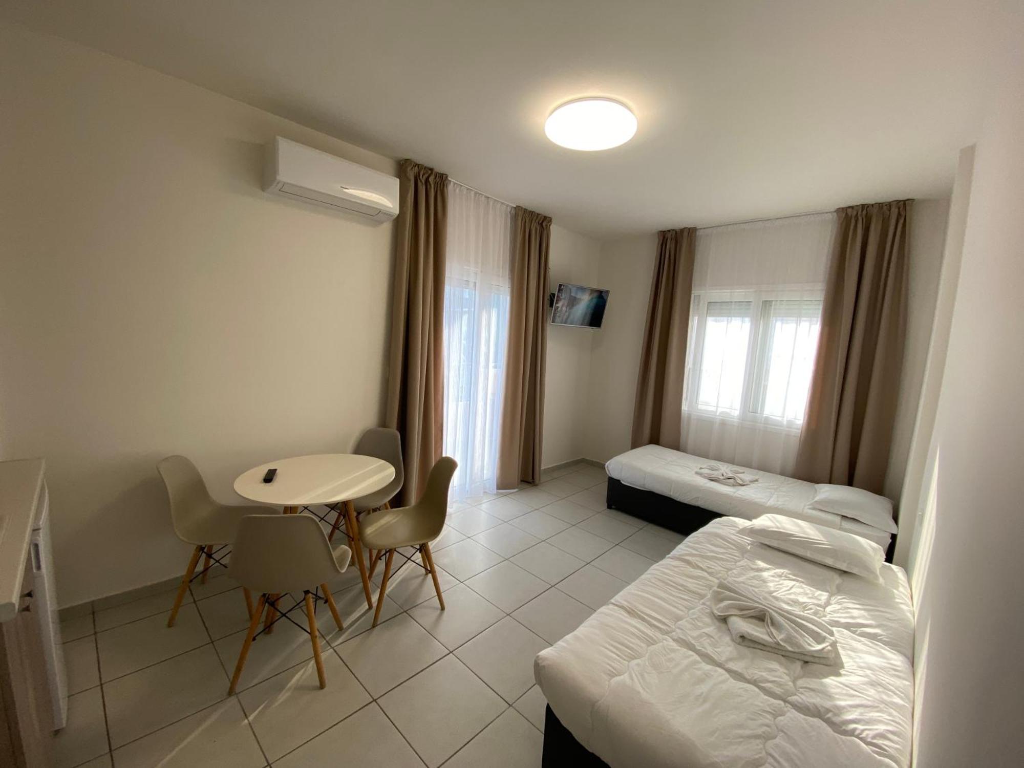 Opalium Beach Front Suites Potósz Kültér fotó